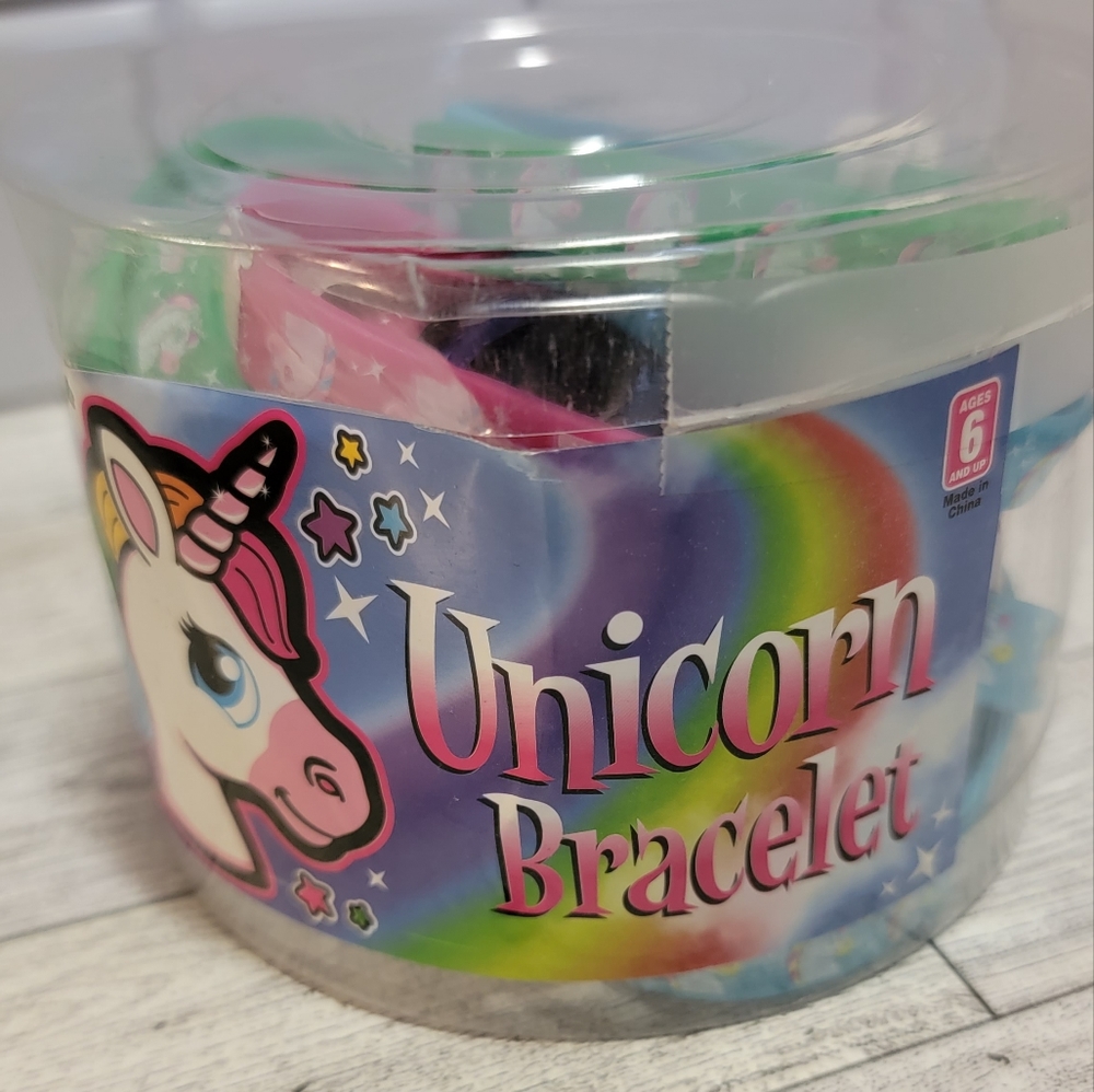 PARTY SUPPLY UNICORN BRACELETS 36pack NWT*
